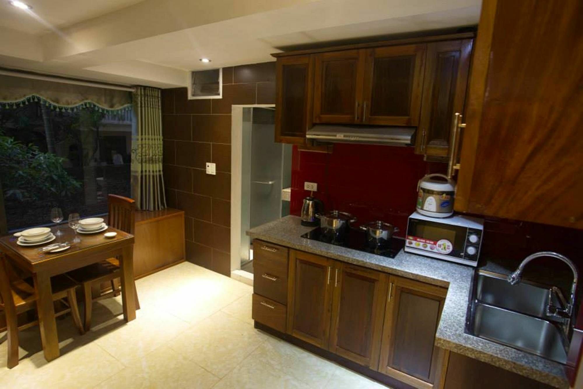 Poonsa Nguyen Phong Sac Apartment ฮานอย ภายนอก รูปภาพ