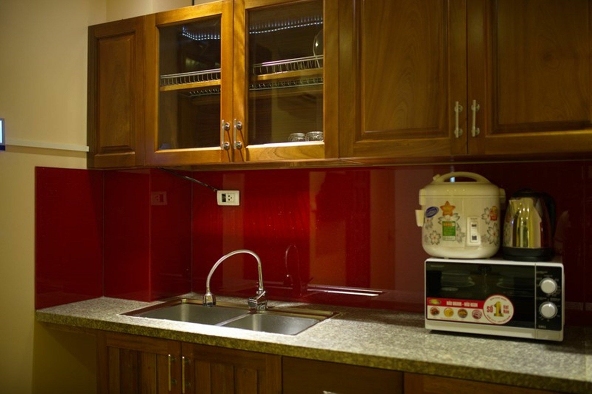 Poonsa Nguyen Phong Sac Apartment ฮานอย ภายนอก รูปภาพ